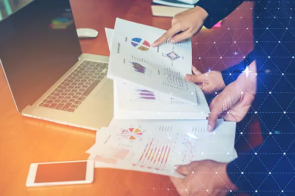 情侣旅游报警完整版视频